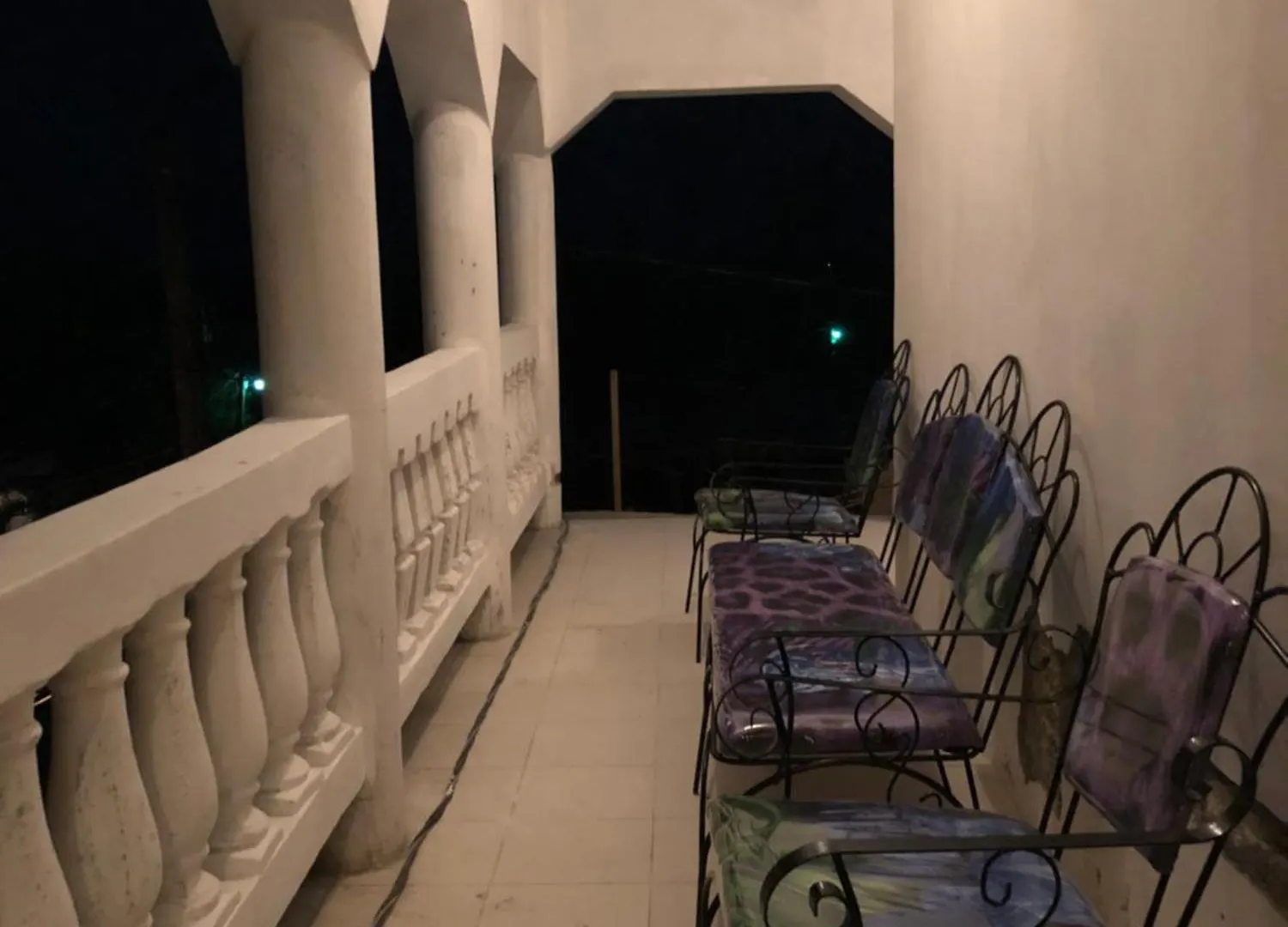 Sgr Near The Sea Hotel Bull Bay Guest house