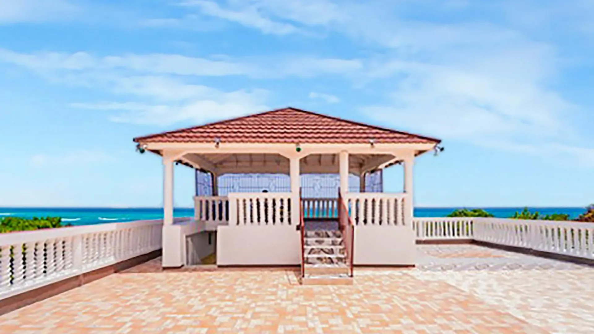 Sgr Near The Sea Hotel Bull Bay Jamaica