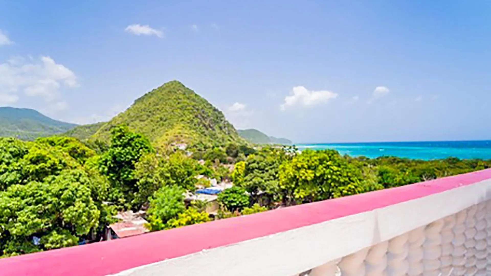 Sgr Near The Sea Hotel Bull Bay Guest house